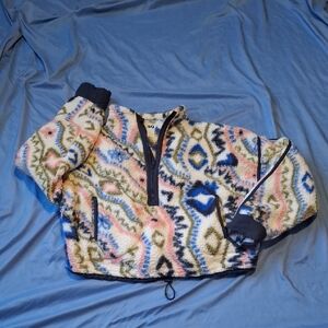 SO Multicolor Patterned Fleece Pullover